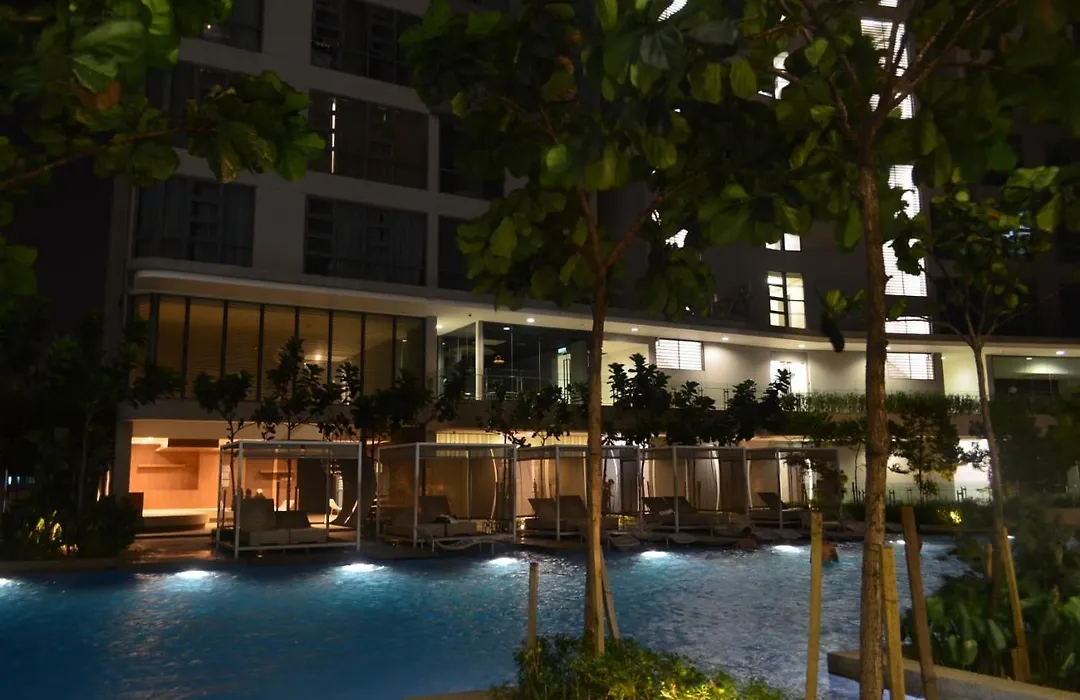 The Robertson By Kl Moonlight Suites Bukit Bintang-1